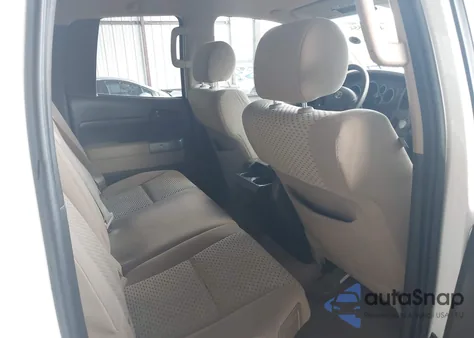 2010 Toyota Tundra Grade 4.6L V8 из США, поврежденный, VIN 5TFRM5F17AX010008